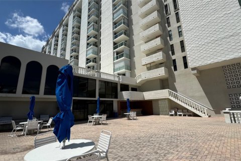 Condominio en venta en Pompano Beach, Florida, 2 dormitorios, 130.06 m2 № 1092278 - foto 3