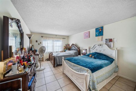Condo in Margate, Florida, 2 bedrooms  № 688364 - photo 13