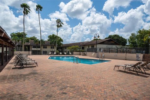 Copropriété à vendre à Margate, Floride: 2 chambres, 94.67 m2 № 688364 - photo 9