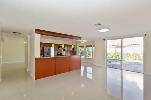 Villa ou maison à vendre à Coral Springs, Floride: 5 chambres, 271 m2 № 920939 - photo 2