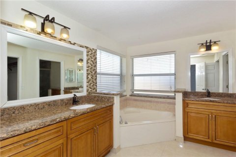 Villa ou maison à vendre à Coral Springs, Floride: 5 chambres, 271 m2 № 920939 - photo 15