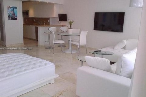 Condominio en venta en Miami Beach, Florida, 49.7 m2 № 1237861 - foto 3