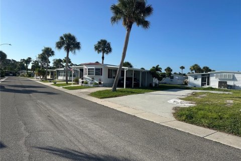 Land in Venice, Florida № 1297420 - photo 2