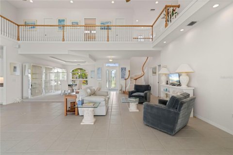 Villa ou maison à vendre à Punta Gorda, Floride: 4 chambres, 341.88 m2 № 1194226 - photo 20