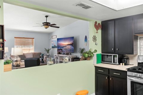 Casa en venta en Orlando, Florida, 3 dormitorios, 131.36 m2 № 1288434 - foto 18