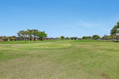 Condo in Delray Beach, Florida, 2 bedrooms  № 1216300 - photo 17