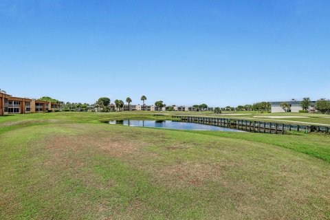 Condo in Delray Beach, Florida, 2 bedrooms  № 1216300 - photo 18