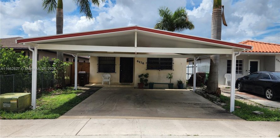 Villa ou maison à Hialeah, Floride 3 chambres, 122.17 m2 № 1370741