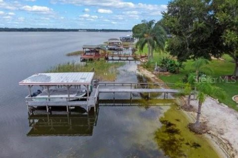 Villa ou maison à vendre à Fruitland Park, Floride: 3 chambres, 194.72 m2 № 1336869 - photo 10