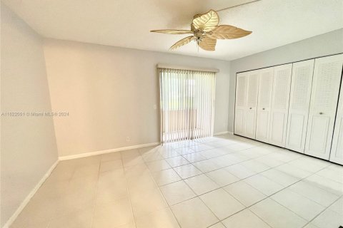 Copropriété à vendre à Boca Raton, Floride: 1 chambre, 66.89 m2 № 1270107 - photo 12