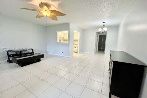 Copropriété à vendre à Boca Raton, Floride: 1 chambre, 66.89 m2 № 1270107 - photo 4