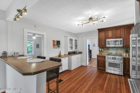Duplex à vendre à Jacksonville, Floride: 5 chambres, 255.67 m2 № 817742 - photo 3