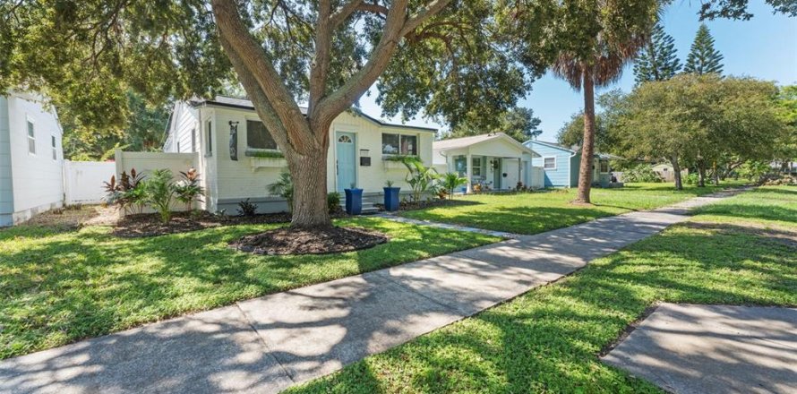 Casa en Saint Petersburg, Florida 3 dormitorios, 101.08 m2 № 1385368