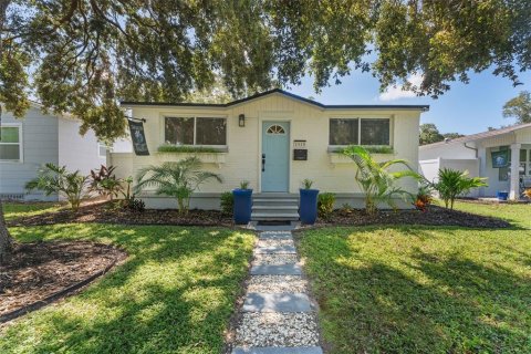 Casa en venta en Saint Petersburg, Florida, 3 dormitorios, 101.08 m2 № 1385368 - foto 2