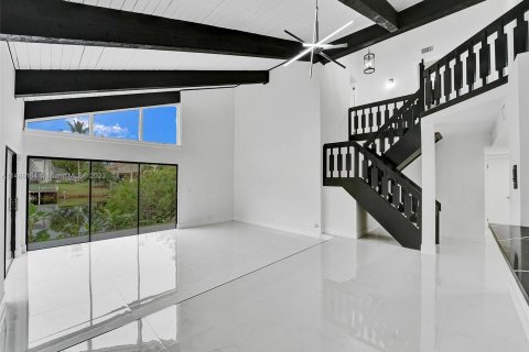 Villa ou maison à vendre à Plantation, Floride: 4 chambres, 240.43 m2 № 848821 - photo 3