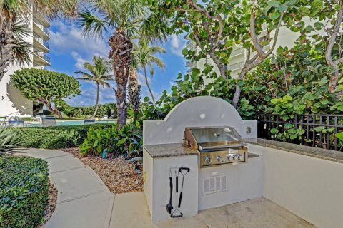 Condominio en venta en Riviera Beach, Florida, 2 dormitorios, 140.1 m2 № 1188753 - foto 19