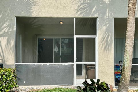 Townhouse in West Palm Beach, Florida 2 bedrooms, 102.56 sq.m. № 1182317 - photo 8