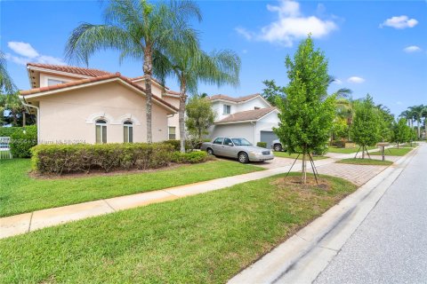 Villa ou maison à vendre à Boynton Beach, Floride: 4 chambres, 254.09 m2 № 1372580 - photo 10