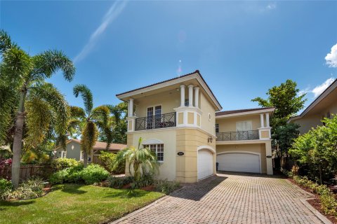 Townhouse in Wilton Manors, Florida 3 bedrooms, 246.47 sq.m. № 871206 - photo 21
