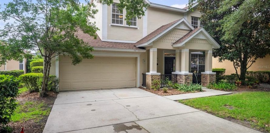 House in DeLand, Florida 4 bedrooms, 236.44 sq.m. № 1277500