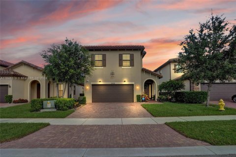 Villa ou maison à vendre à Tamarac, Floride: 3 chambres, 150.13 m2 № 1329013 - photo 5