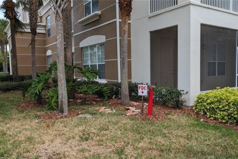 Condominio en venta en Orlando, Florida, 3 dormitorios, 197.79 m2 № 1153282 - foto 3