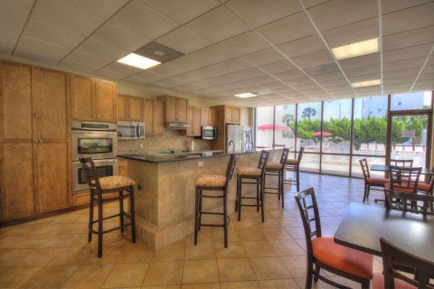 Condominio en venta en Fort Walton Beach, Florida, 1 dormitorio, 75.62 m2 № 559101 - foto 17