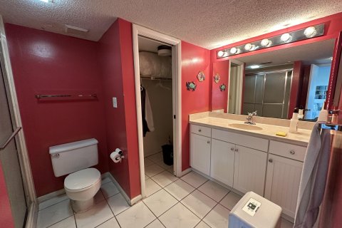 Condominio en venta en Fort Walton Beach, Florida, 1 dormitorio, 75.62 m2 № 559101 - foto 11