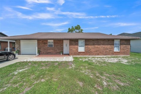 Villa ou maison à vendre à Sebring, Floride: 3 chambres, 119.47 m2 № 1318696 - photo 1