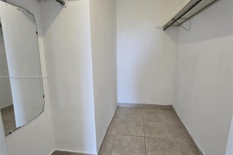 Copropriété à vendre à Miami, Floride: 2 chambres, 96.25 m2 № 1145614 - photo 23