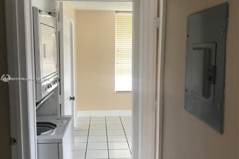 Copropriété à vendre à Miami, Floride: 2 chambres, 84.91 m2 № 1145657 - photo 6