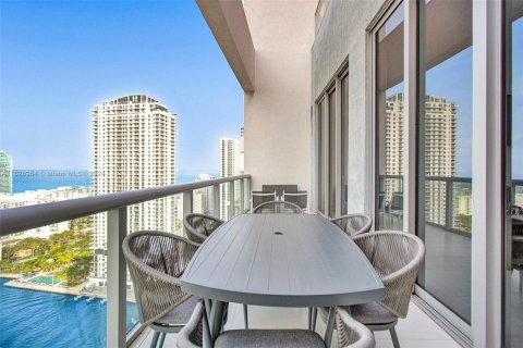 Condo in Hallandale Beach, Florida, 2 bedrooms  № 1289147 - photo 28