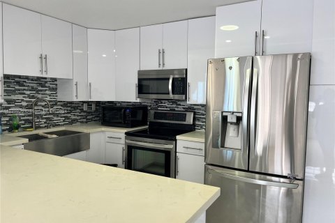 Condominio en venta en Aventura, Florida, 2 dormitorios, 114.46 m2 № 1289146 - foto 7