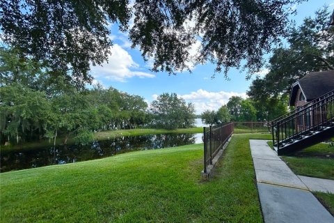 Condo in Altamonte Springs, Florida, 2 bedrooms  № 1395681 - photo 20