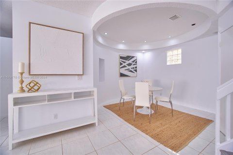 Casa en venta en Coral Springs, Florida, 4 dormitorios, 216.83 m2 № 1138665 - foto 7