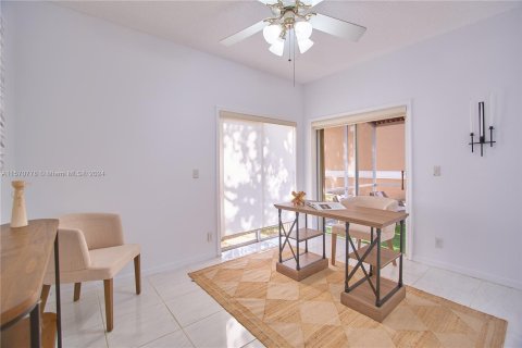Casa en venta en Coral Springs, Florida, 4 dormitorios, 216.83 m2 № 1138665 - foto 4