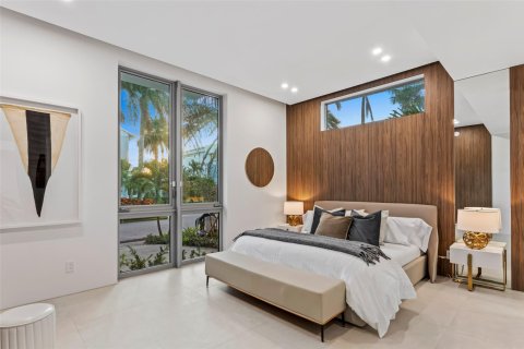 Casa en venta en Fort Lauderdale, Florida, 7 dormitorios, 570.42 m2 № 876595 - foto 20
