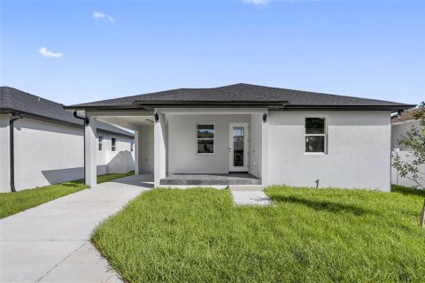 House in Tampa, Florida 4 bedrooms, 155.89 sq.m. № 1436165 - photo 6