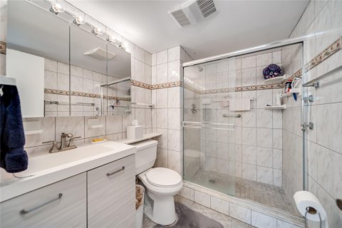 Condominio en venta en Pembroke Pines, Florida, 2 dormitorios, 108.7 m2 № 976802 - foto 11