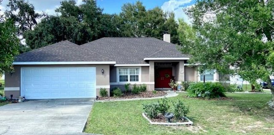 House in Ocala, Florida 3 bedrooms, 186.83 sq.m. № 795828
