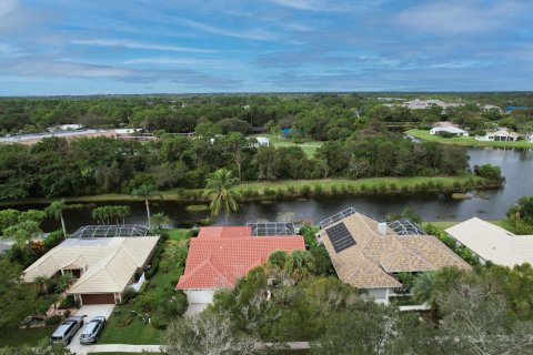 House in Jupiter, Florida 3 bedrooms, 218.69 sq.m. № 868939 - photo 23