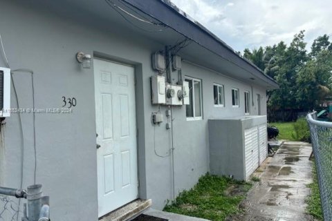 Propiedad comercial en venta en Miami, Florida, 167.22 m2 № 1345748 - foto 3