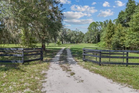 Villa ou maison à vendre à Gainesville, Floride: 3 chambres, 112.6 m2 № 1350060 - photo 1