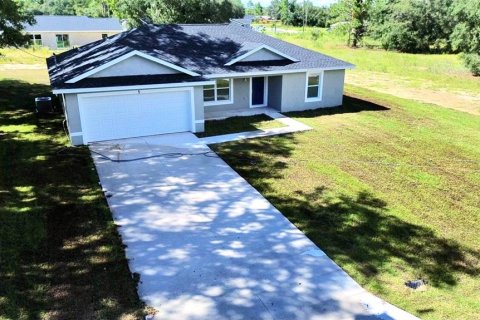 House in Ocklawaha, Florida 3 bedrooms, 133.69 sq.m. № 1346186 - photo 2