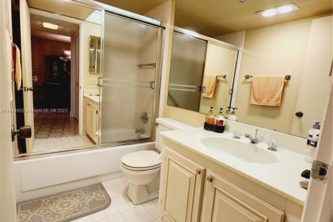 Condominio en venta en Coconut Creek, Florida, 2 dormitorios, 89.37 m2 № 696353 - foto 5
