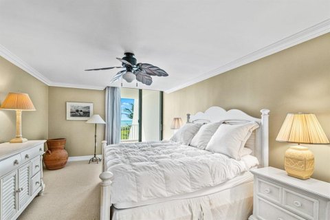 Condo in Stuart, Florida, 4 bedrooms  № 1180335 - photo 22