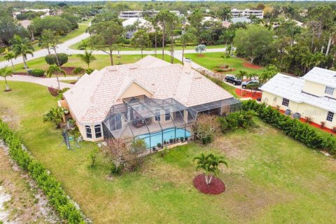 Villa ou maison à vendre à Punta Gorda, Floride: 4 chambres, 278.61 m2 № 472540 - photo 3