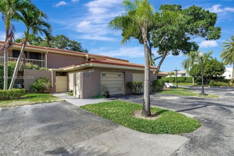 Adosado en venta en Hollywood, Florida, 3 dormitorios, 218.32 m2 № 1185009 - foto 5