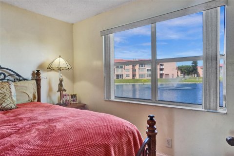 Copropriété à vendre à Sunrise, Floride: 2 chambres, 78.97 m2 № 1185113 - photo 23