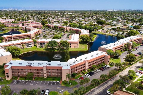 Condominio en venta en Sunrise, Florida, 2 dormitorios, 78.97 m2 № 1185029 - foto 27